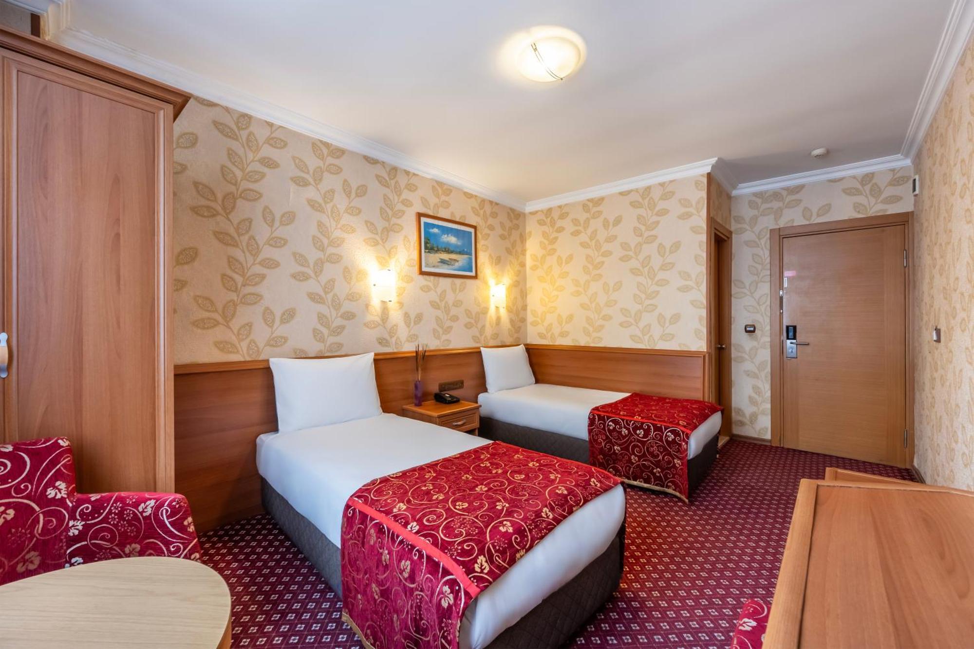 Hotel Bristol Стамбул Екстер'єр фото