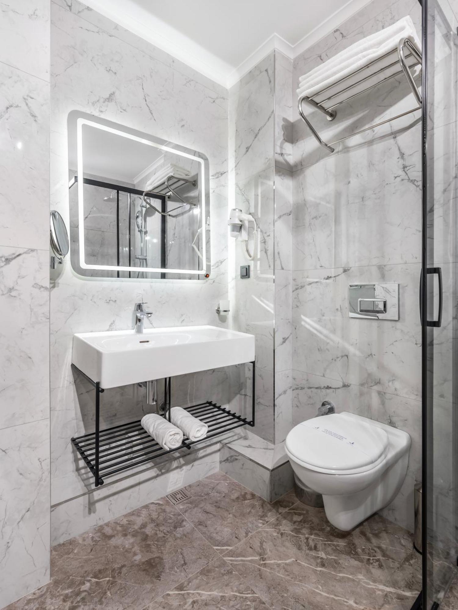 Hotel Bristol Стамбул Екстер'єр фото