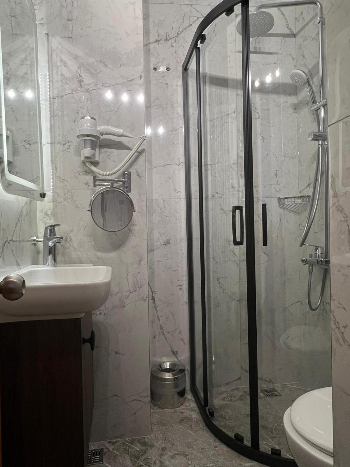 Hotel Bristol Стамбул Екстер'єр фото